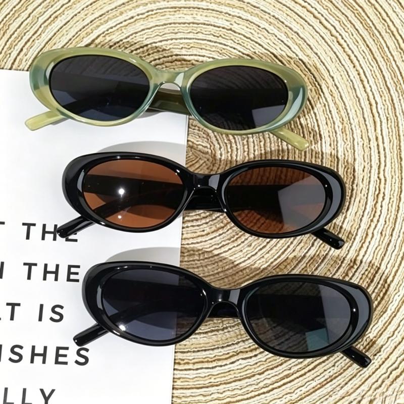 Street Fashion Photo - Lunettes de soleil ovales rétro pour