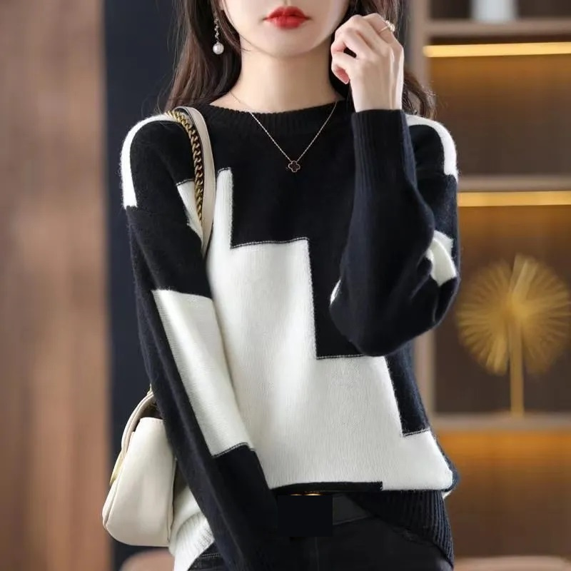 Pull tricoté épissé à col rond - Street Fashion Korea avis et prix